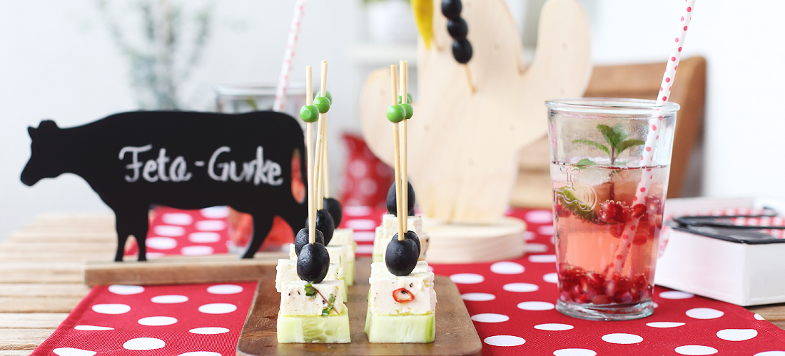 Grillrezepte, selbstgemachte Limonade, Feta-Gurken-Spieße