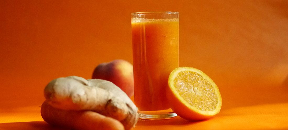 einfache Smoothie-Rezepte, Smoothie to go, AEG Mixer, Smoothie, Smoothies, Rezept, Karotten-Ingwer-Drink