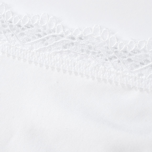 3 Damen Strings mit Spitze