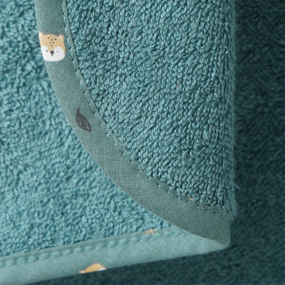 Sjaal met capuchon en berenapplicatie