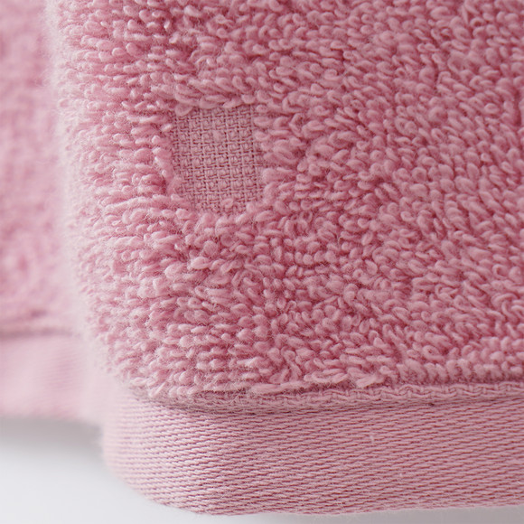 Handdoek met grafische structuur