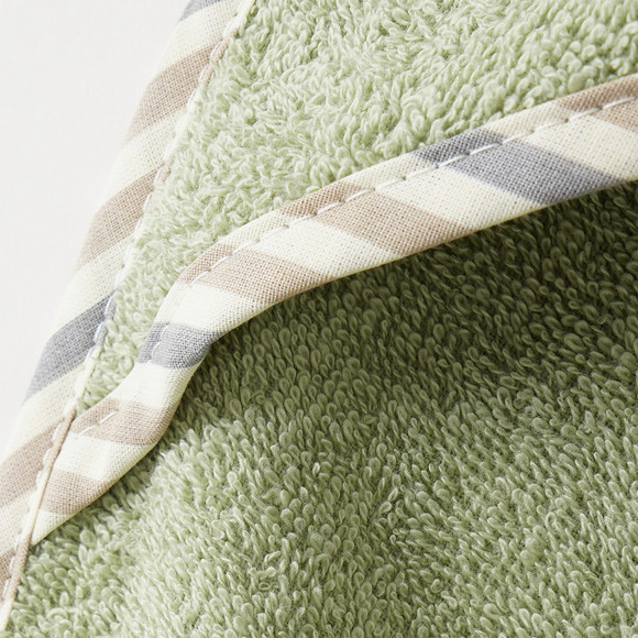 Kapuzentuch mit Koala-Applikation