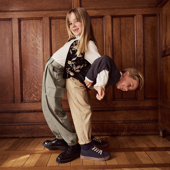 Meisjesbroek in satijnlook