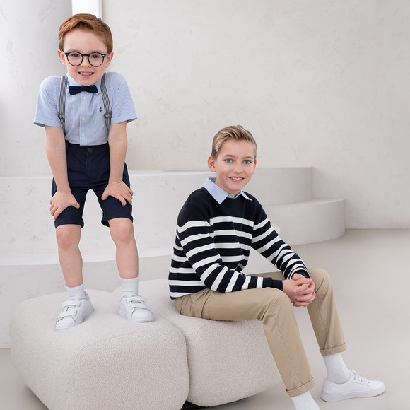 Jungen Chinohose mit Hosenträgern