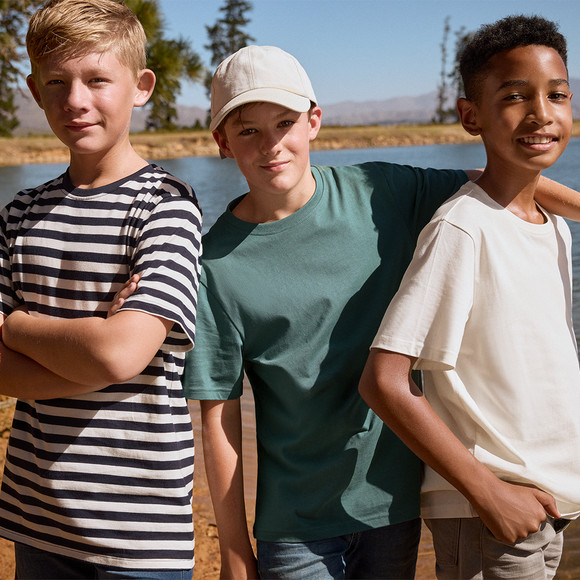 3 Jungen T-Shirts im Basic-Look