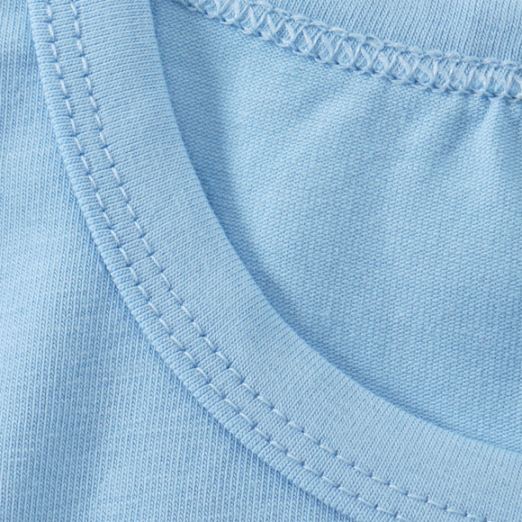 3 Baby Bodys in verschiedenen Farben