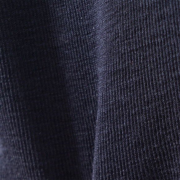 Babybody van wol en zijde met geribde textuur