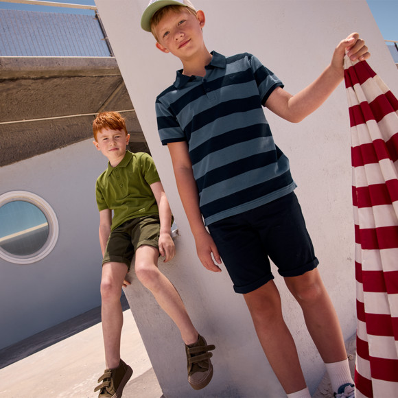 Jungen Bermuda-Shorts in Unifarben