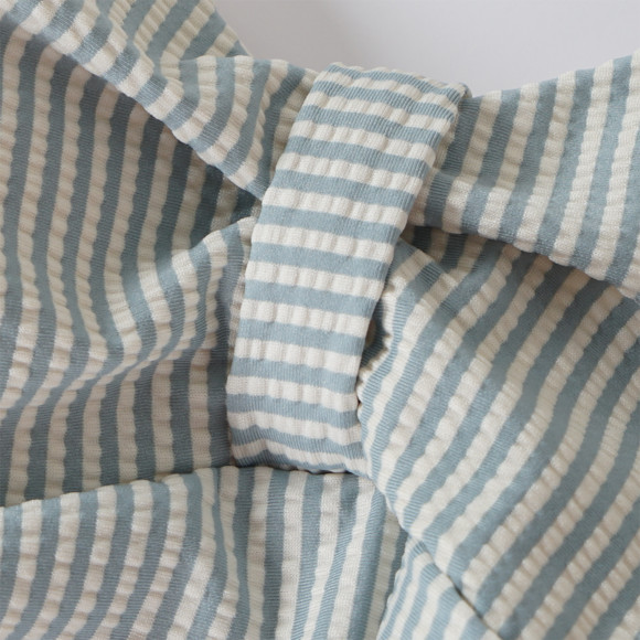 Damen Shape-Badeanzug mit Seersucker-Streifen