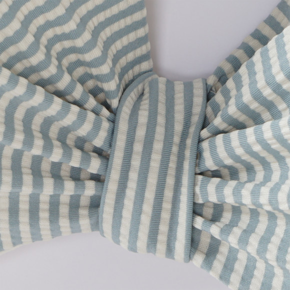 Damen Bikinioberteil mit Seersucker-Streifen