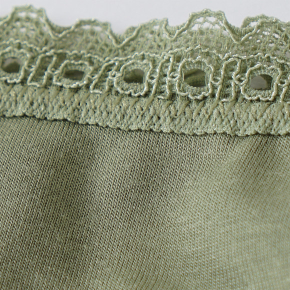 5 Damen Strings mit Spitze