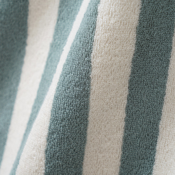 Badetuch mit Streifen