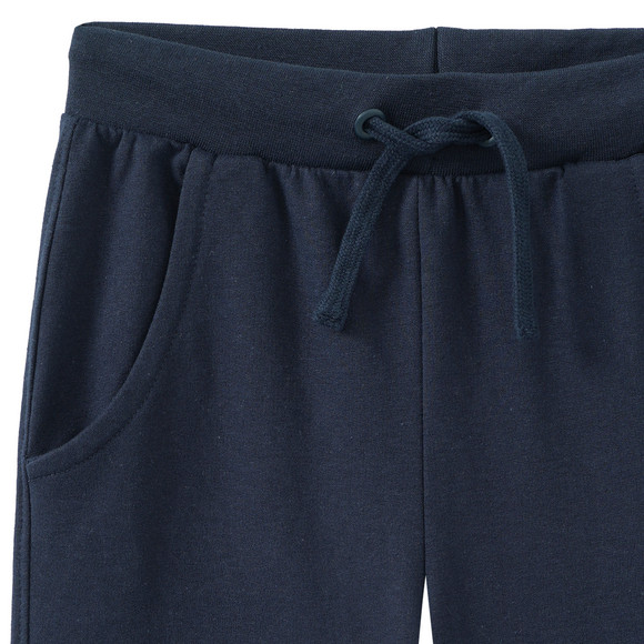 Jungen Joggingshorts mit Applikation