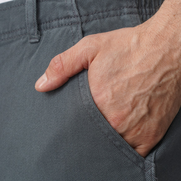 Herren Shorts mit Elastikeinsatz