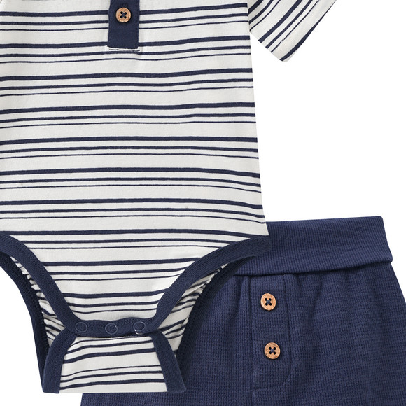 Newborn Body, Bandana und Shorts im Set