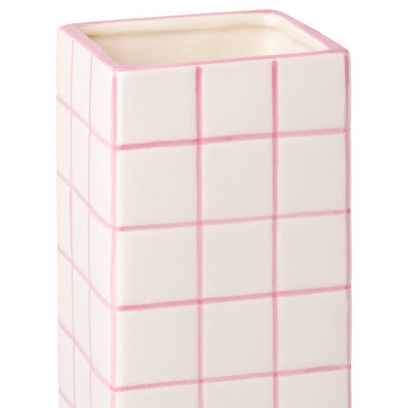 Vaas in betegelde look