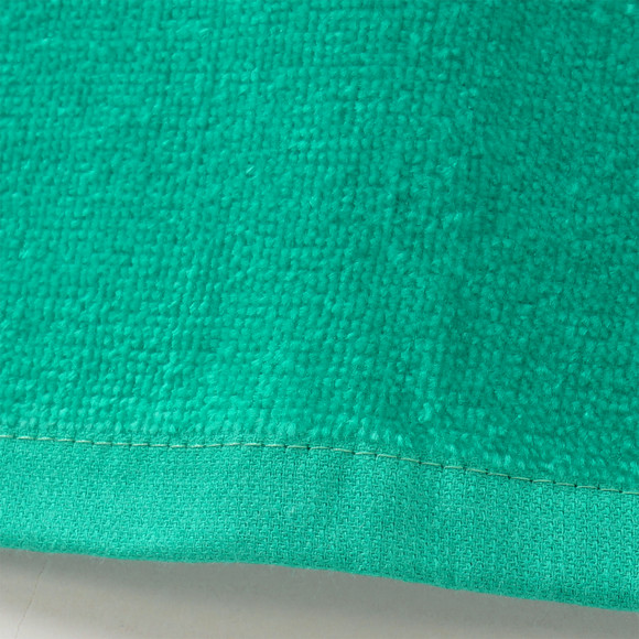 Badetuch mit sommerlichem Motiv