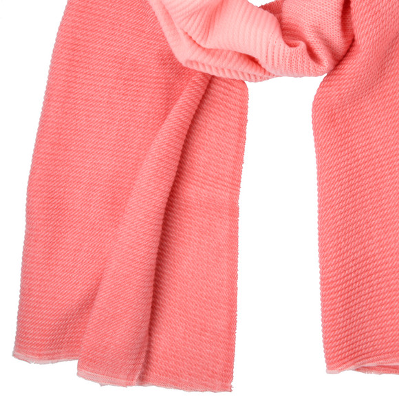 Damessjaal met gestructureerd oppervlak