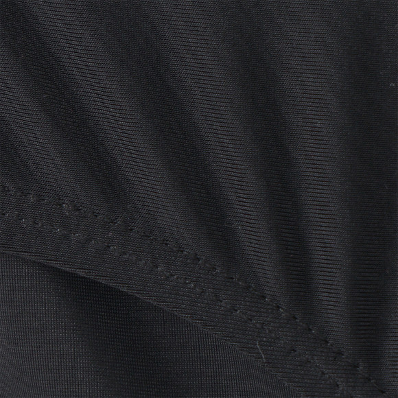 Mädchen Bikini im sportlichen Stil