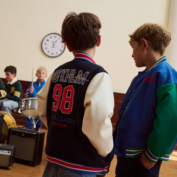 College-jas voor jongens met rugprint