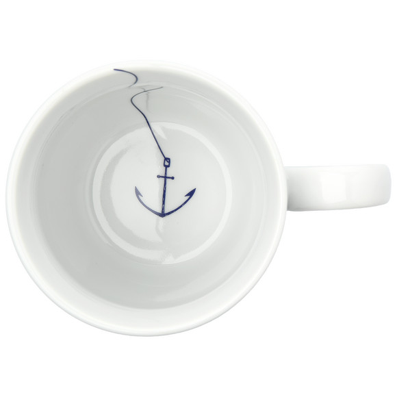Tasse mit Segelboot-Print