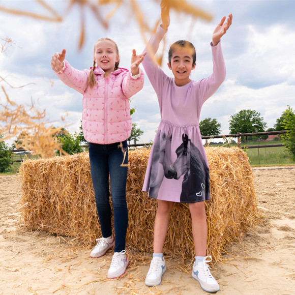Mädchen Kleid mit Pferde-Motiv