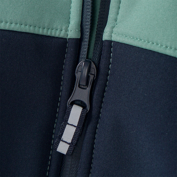 Softshell jongensjack met paneelverdeling