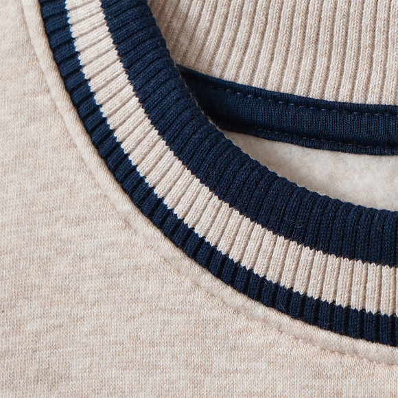 Jungen Sweatshirt im College-Style