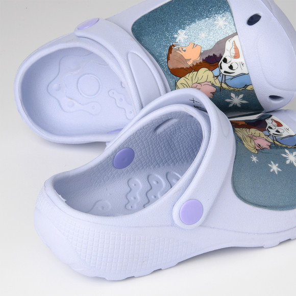 De Frozen badslippers met bandjes