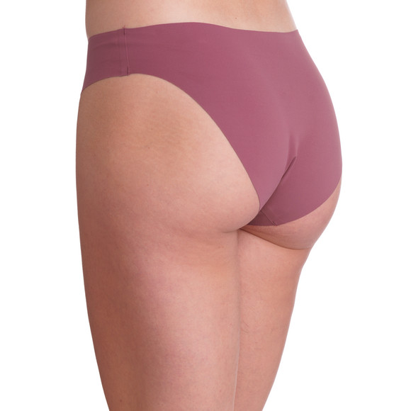 Naadloze damesslip van zachte microvezel