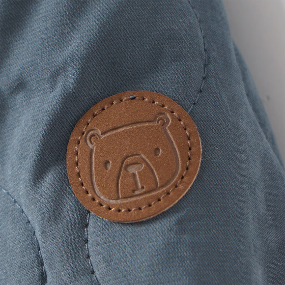 Pasgeboren jumpsuit met capuchon