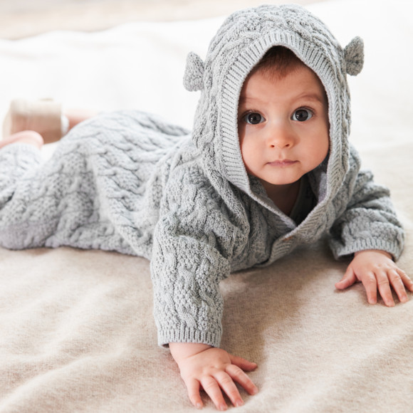 Newborn gebreide overall met capuchon