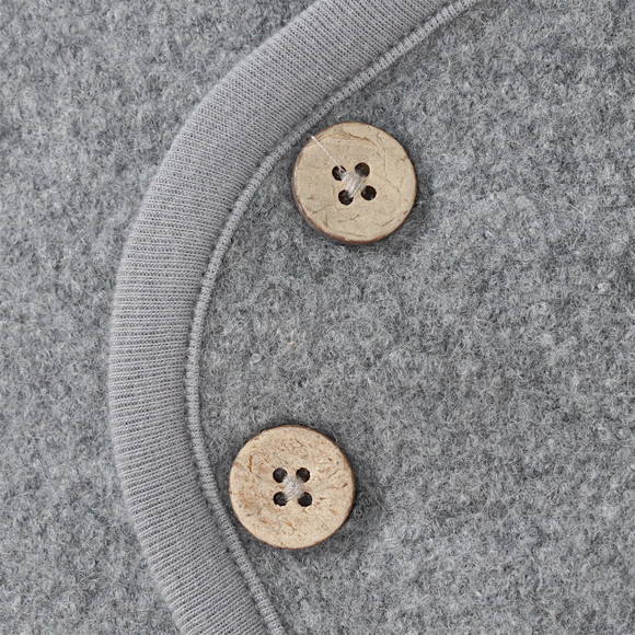 Wollen voetenzak met kap voor pasgeborenen