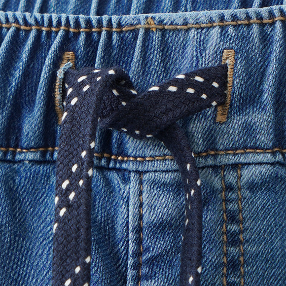 Jungen Pull-on-Jeans mit Cargotaschen