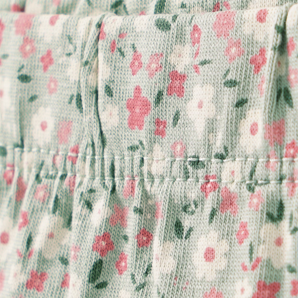 3 meisjesslips in luierpasvorm