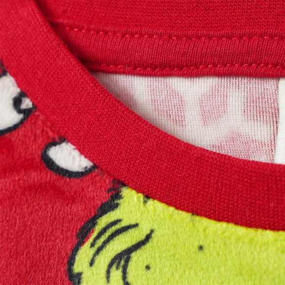 De pyjama van Grinch Nicki