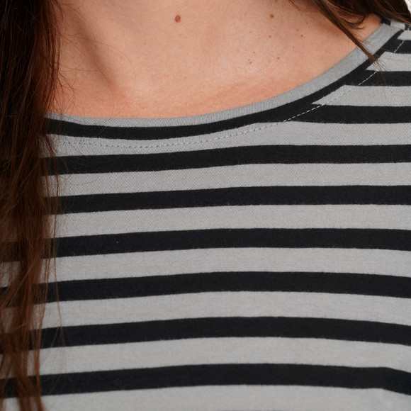 Gestreept damesshirt met lange mouwen