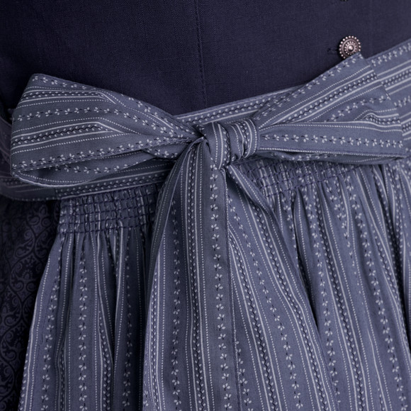 Damen Dirndl mit floralem Muster