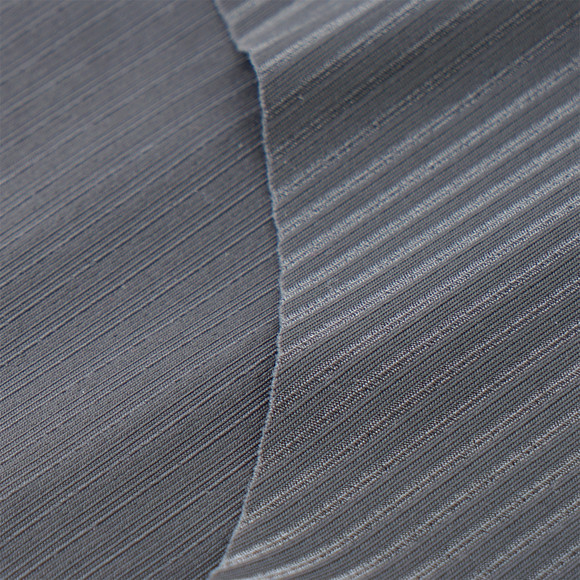 Naadloze damesslip met geribde structuur