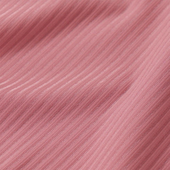 Naadloze damesslip met geribde structuur