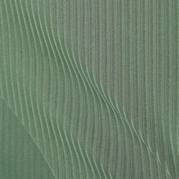 Naadloze damesslip met geribde structuur