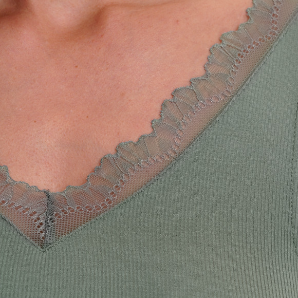 Damen Unterhemd mit Spitze