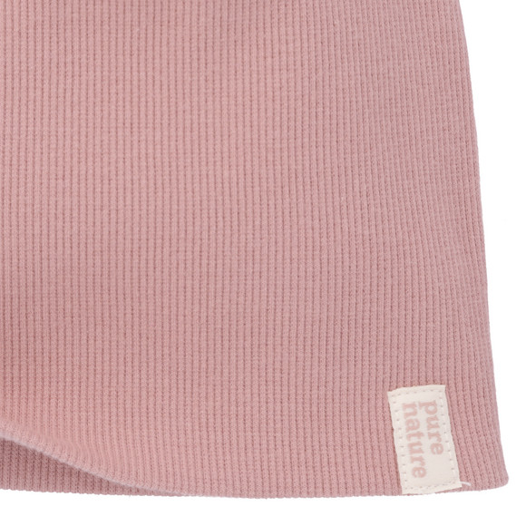 Babymutsje met ribstructuur