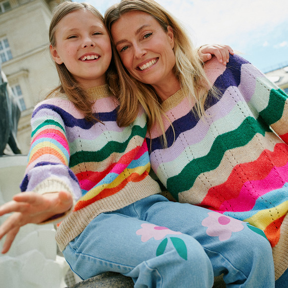 Meisjes' gebreide trui met strepen