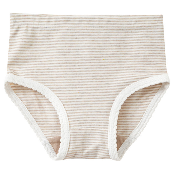 3 babyslips in luiermodel