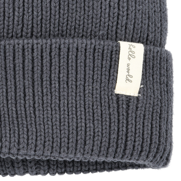 Gebreide babymuts met oren