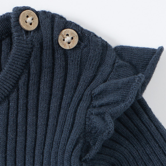 Gebreid babyhemd met geribde textuur