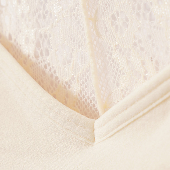 2 Mädchen Bustiers mit Spitze