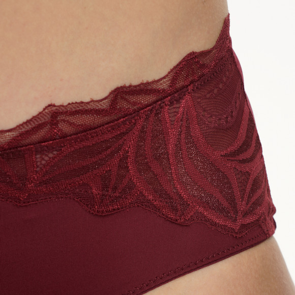 2 damesslips met kant