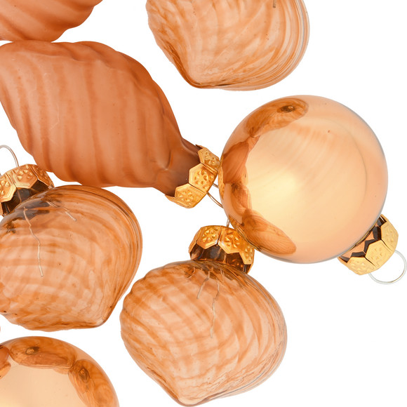 9 kerstballen in verschillende vormen